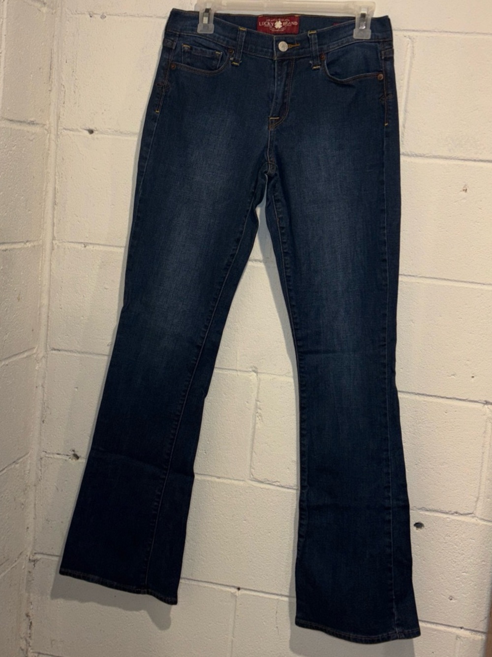Lucky Brand Sofia boot cut jeans mid rise 6/28 R stretch